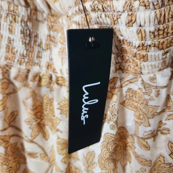 NWT Lulu's | Forever Days Cream Floral Jacquard Tie Strap Wide Leg Jumpsuit Sz M - Picture 13 of 13